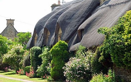 Thatched cottages